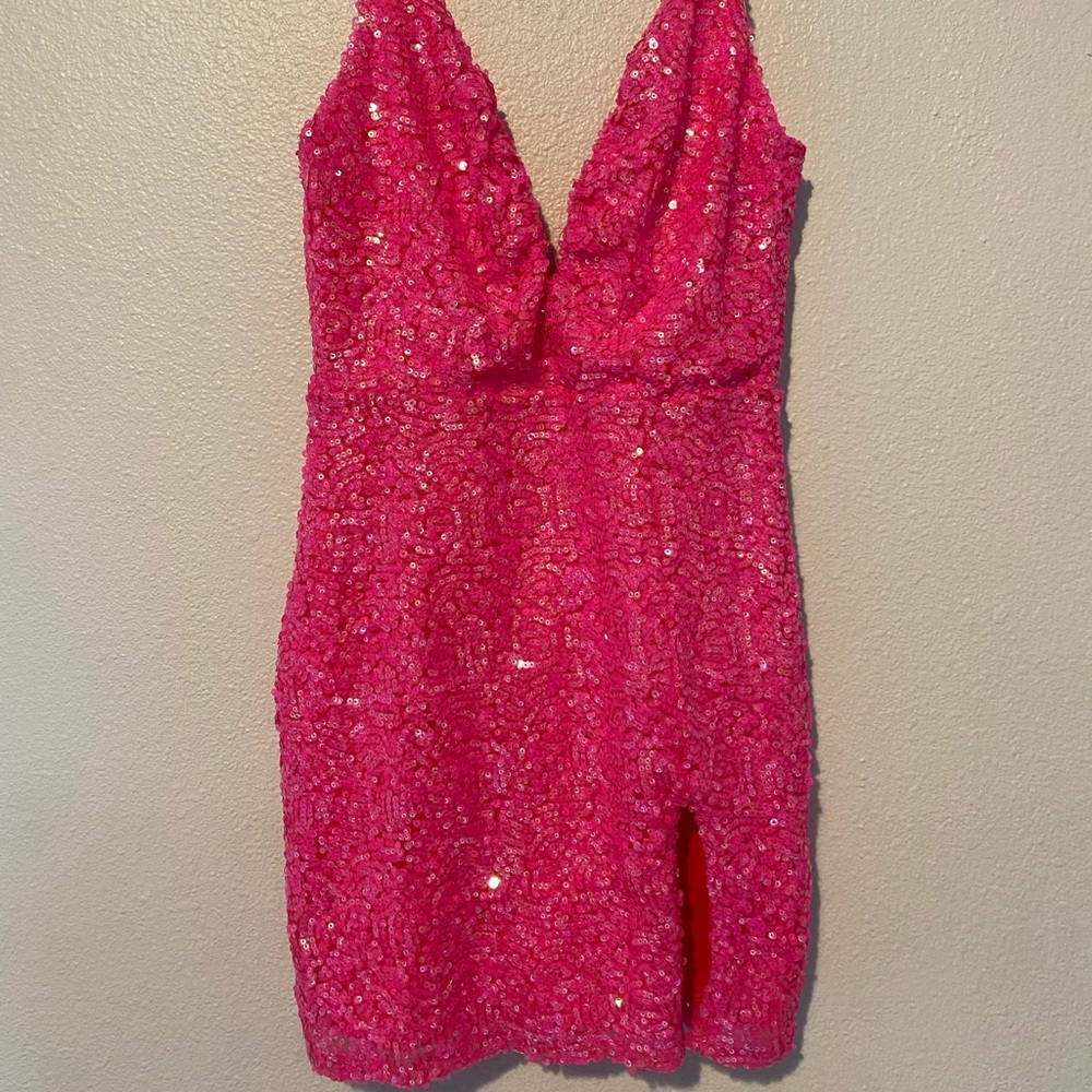 HOCO DRESS!! - Picture 2 of 3